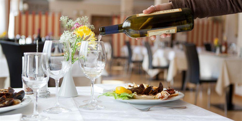 Parc Hotel Поппи Экстерьер фото